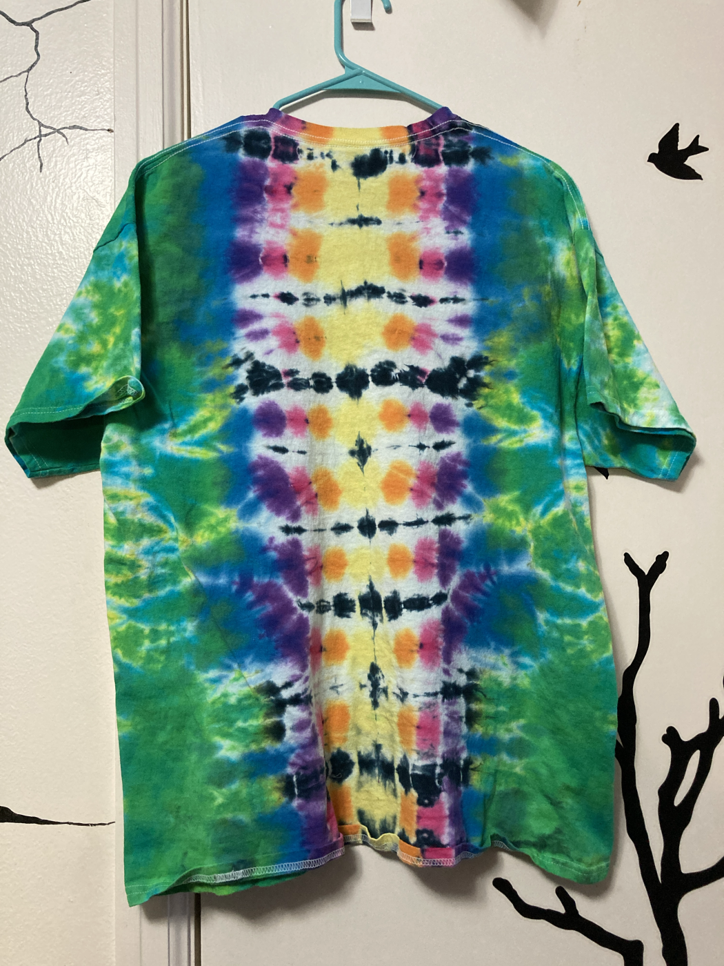 Shamrock on Greens with Rainbow Spine Tie Dye T Shirt Gildan Adult XL